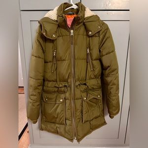 J.crew olive puffer jacket with Sherpa hood.